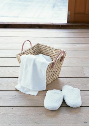 クリーニングのプロが厳選！お得な価格で利用できるクリーニングサービスを徹底比較